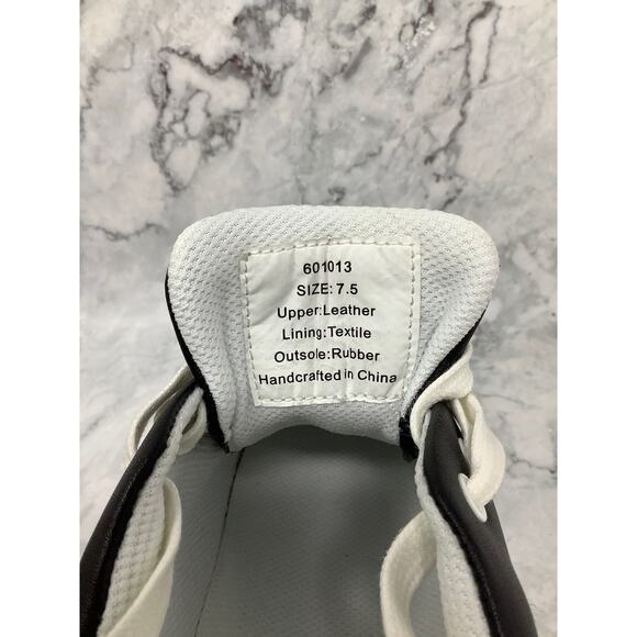 Official Program Size 7.5 Black/Metallic Gold STW-70 Leather Low Sneaker L8-3 - Picture 9 of 10